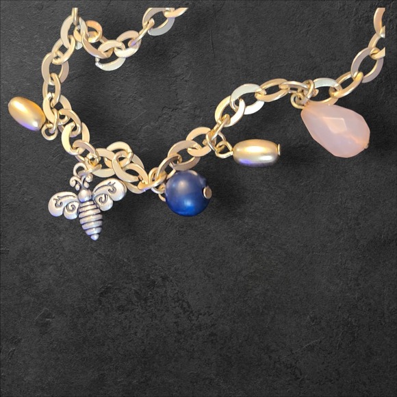 Chico's Matte Gold Tone‎ Charm Necklace Heart Star Bumblebee - Picture 6 of 8